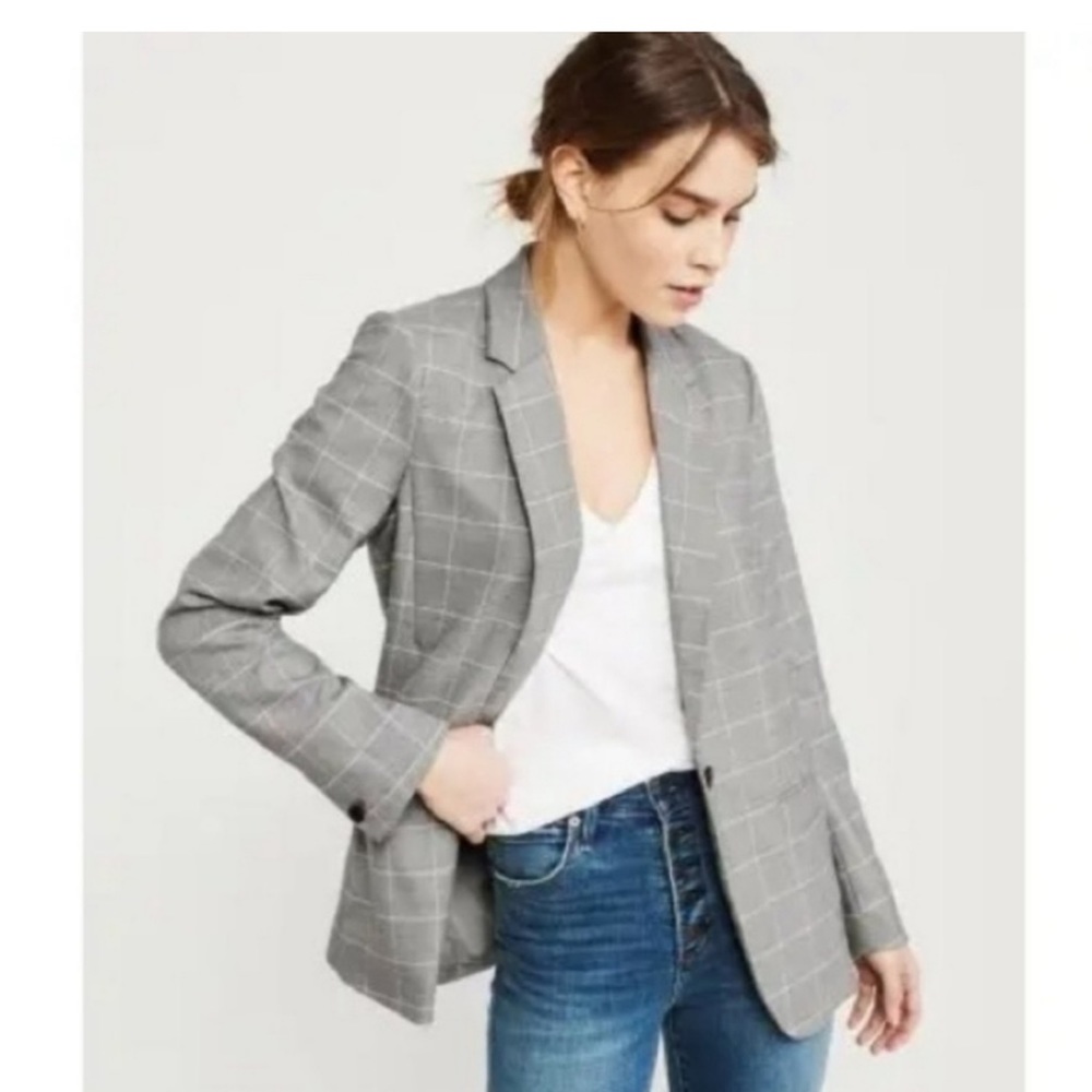 Abercrombie & Fitch Plaid Boyfriend Blazer